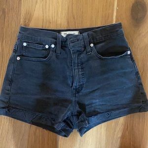 Madewell black denim high rise shorts size 25.
